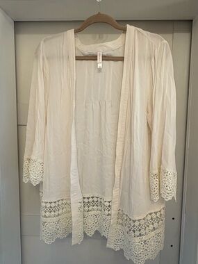 Xhilaration Cream Lightweight Open Cardigan